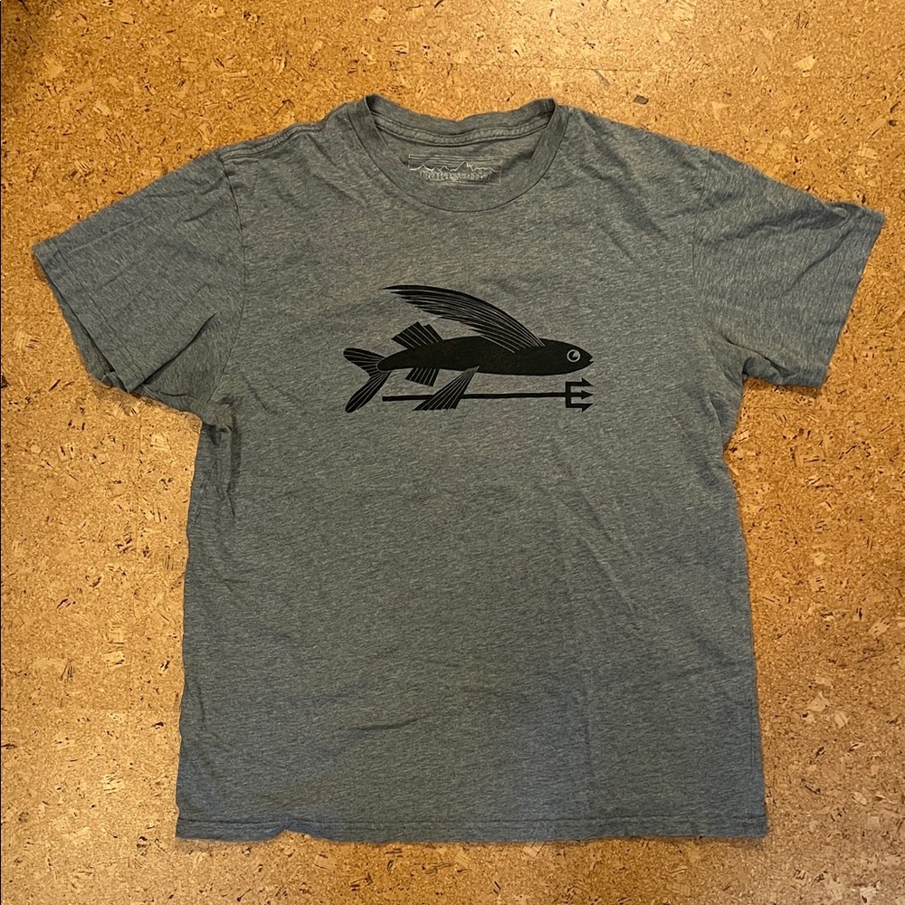 Patagonia Surf Vintage T-shirt | Size L | Slim Fit | Organic Cotton